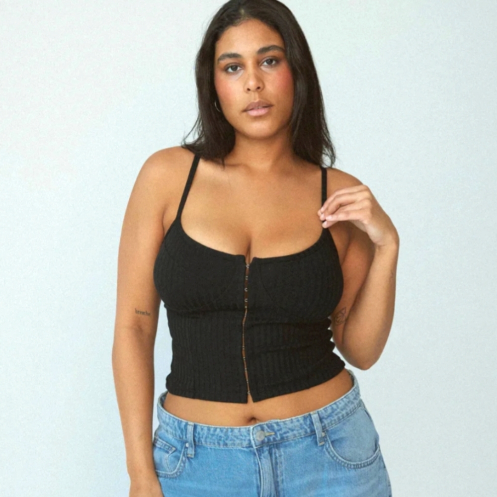 NWT Klassy Network Ribbed Corset brami tank bra top Black Small